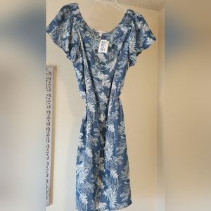 Leaf print blue /white dress